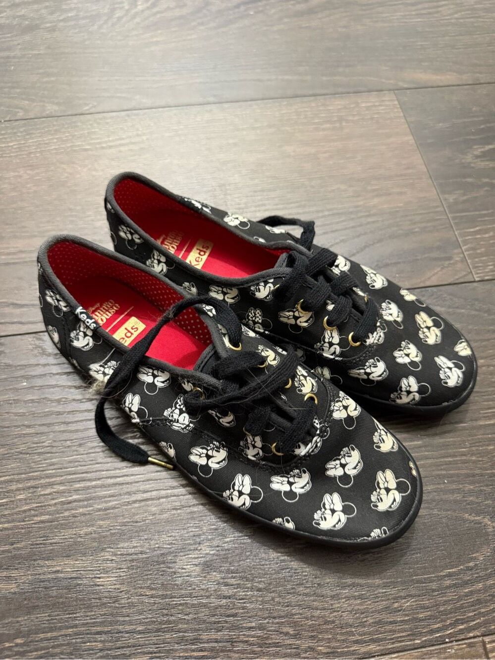 Disney x Keds Women’s 6.5 Minnie Mouse Sneakers Shoes